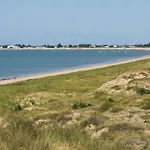 Daire 3 Pieces Avec Balcon, A 300m De La Plage, - Fr-1-224b-107 *