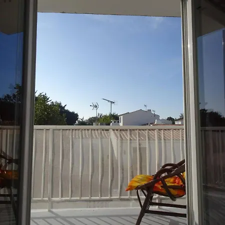3 Pieces Avec Balcon, A 300m De La Plage, - Fr-1-224b-107 Apartment La Gueriniere