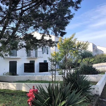 Apartment 3 Pieces Avec Balcon, A 300m De La Plage, - Fr-1-224b-107