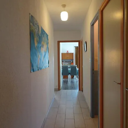 3 Pieces Avec Balcon, A 300m De La Plage, - Fr-1-224b-107 La Gueriniere