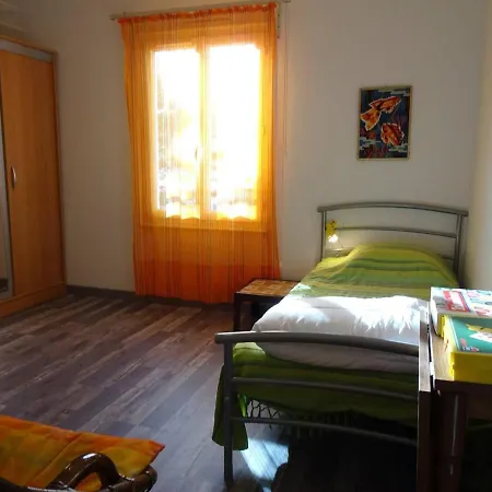 3 Pieces Avec Balcon, A 300m De La Plage, - Fr-1-224b-107 Apartment *