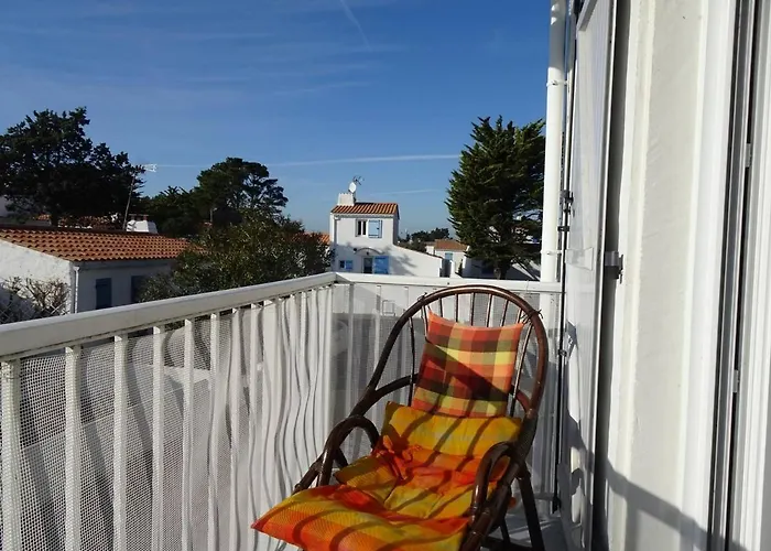 Apartment 3 Pieces Avec Balcon, A 300m De La Plage, - Fr-1-224b-107 *