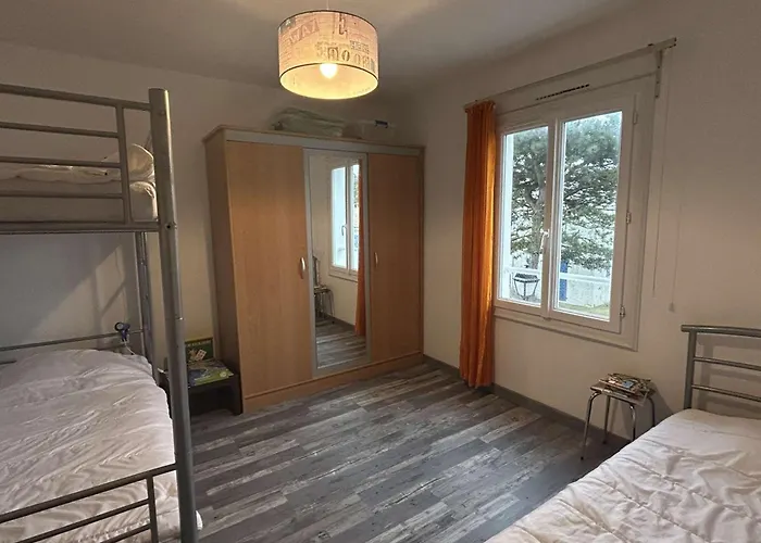 Apartment 3 Pieces Avec Balcon, A 300m De La Plage, - Fr-1-224b-107 La Gueriniere